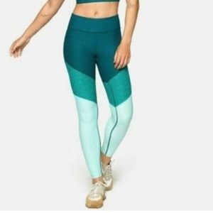 Outdoor Voices leggings